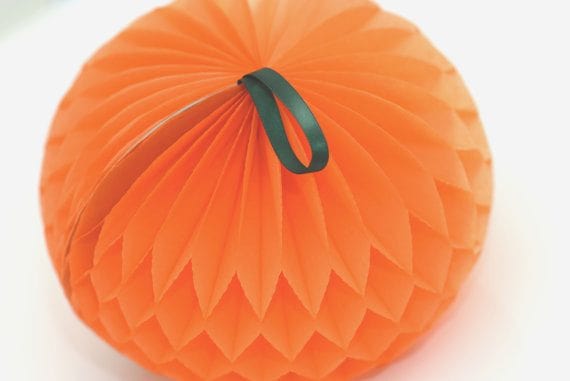 Honeycomb pumpkin decorations - Halloween decor - custom colors - Decopompoms