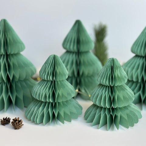Sage green paper honeycomb Christmas tree / dusty green - Decopompoms