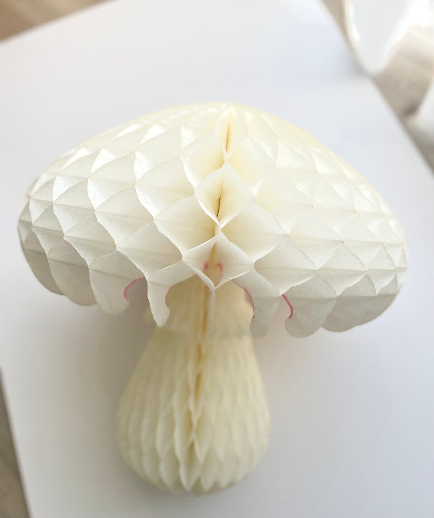 Large Paper honeycomb mushroom / off white with pink mushroom - forest birthday decor / paper party decor 46cm - Decopompoms