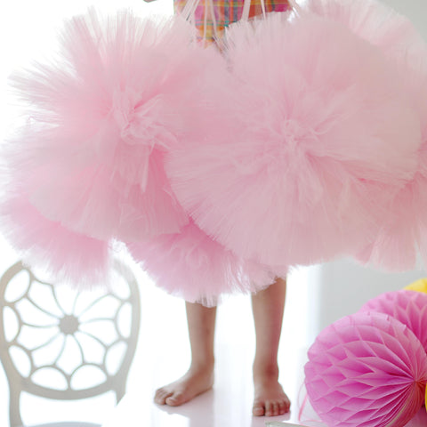 SALE - HUGE Baby pink tulle pom poms - set of 4 extra large pompoms - bridal, baby shower, nursery decorations - Decopompoms