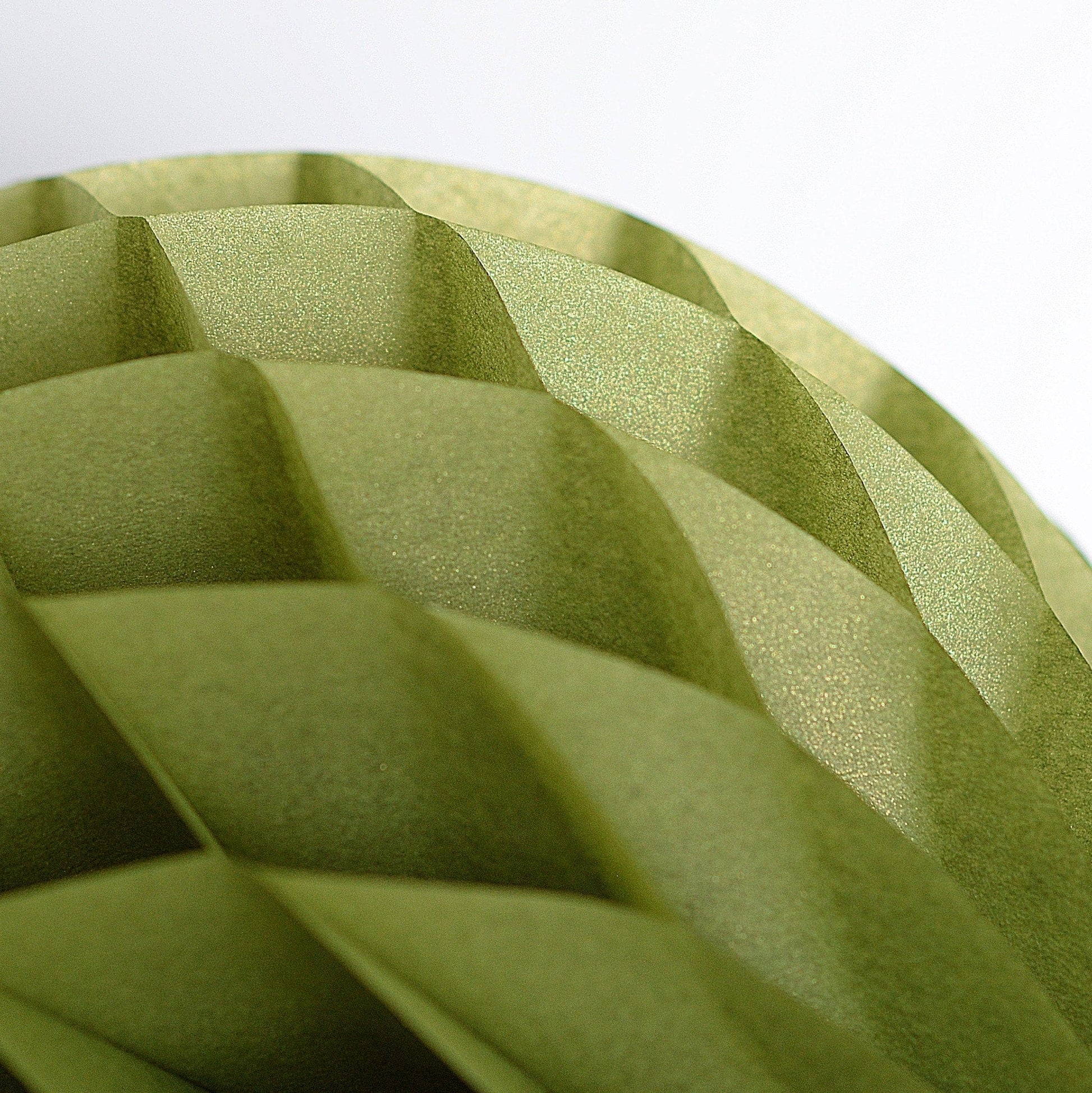 Pearlesence Green tea paper honeycomb - hanging party decoration - Decopompoms