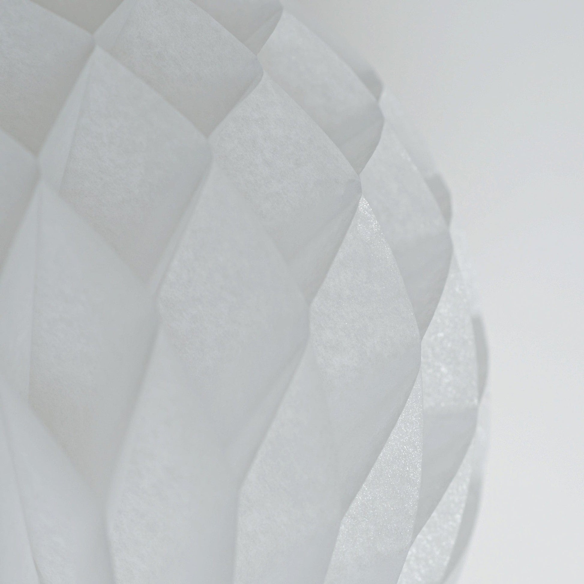 Pearlesence Pearl white paper honeycomb - hanging party decoration - Decopompoms