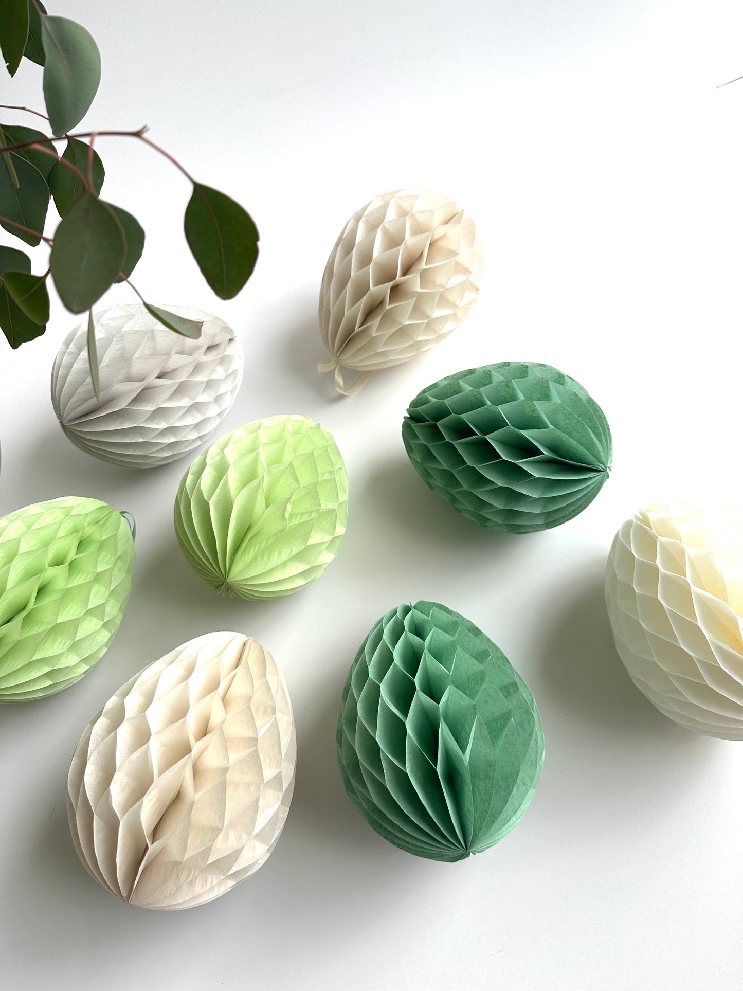 Paper Easter egg decoration | Muted pastel colour Honeycomb paper eggs | Tissue paper eggs | Decopompoms
