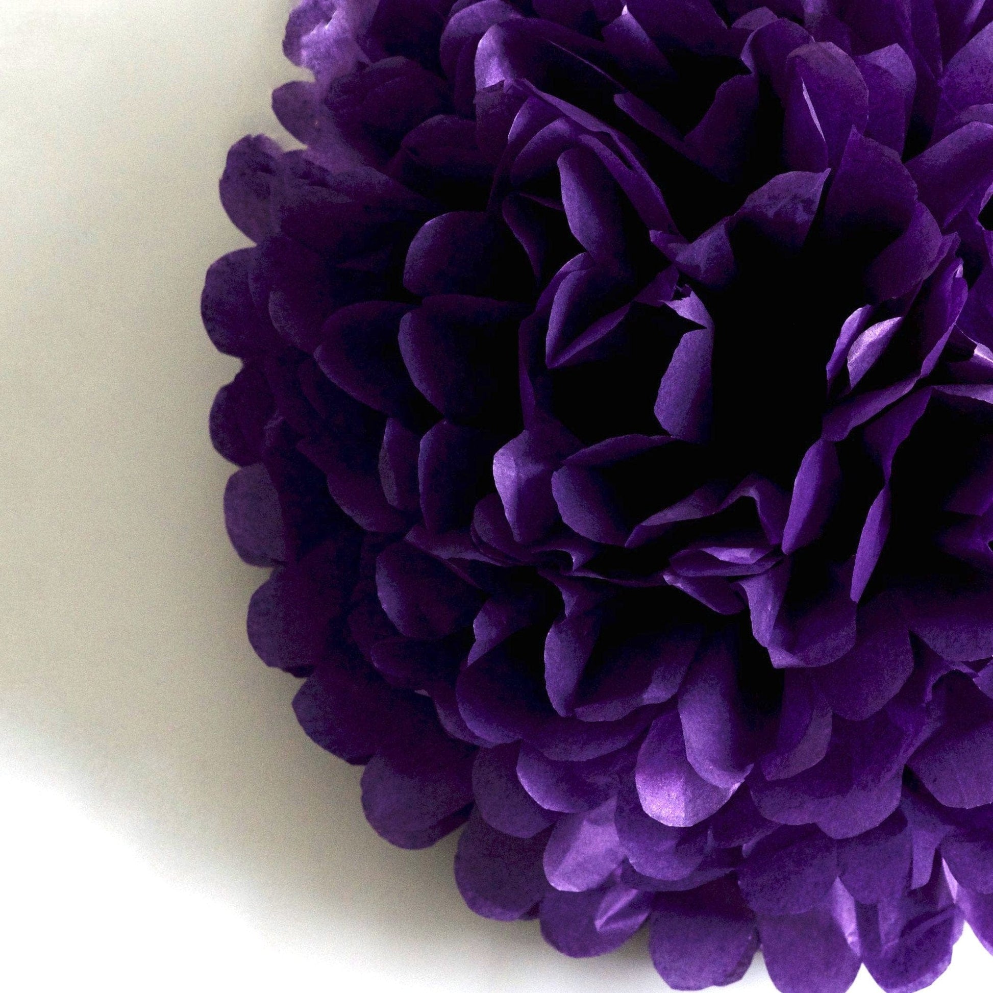 Large size purple tissue paper pom pom - Decopompoms