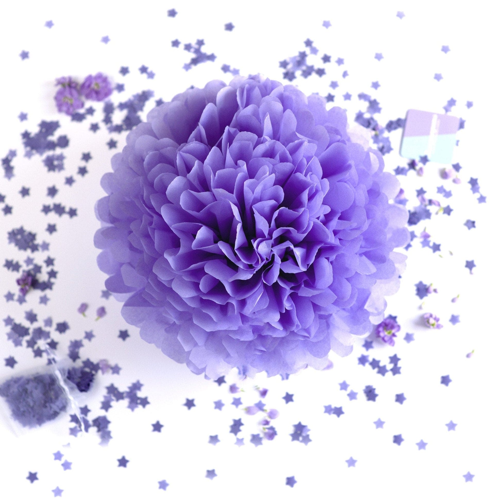 Lavender tissue paper pom pom - Decopompoms