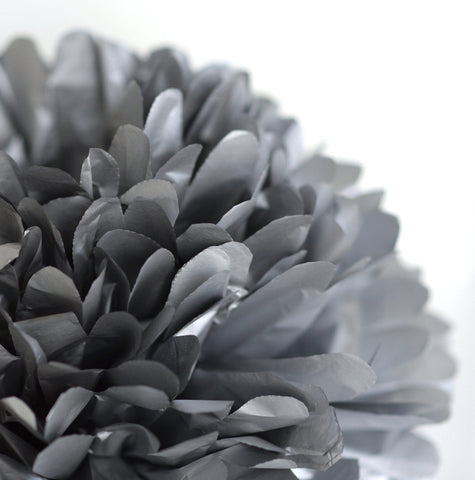 Metallic silver paper pom pom - Decopompoms