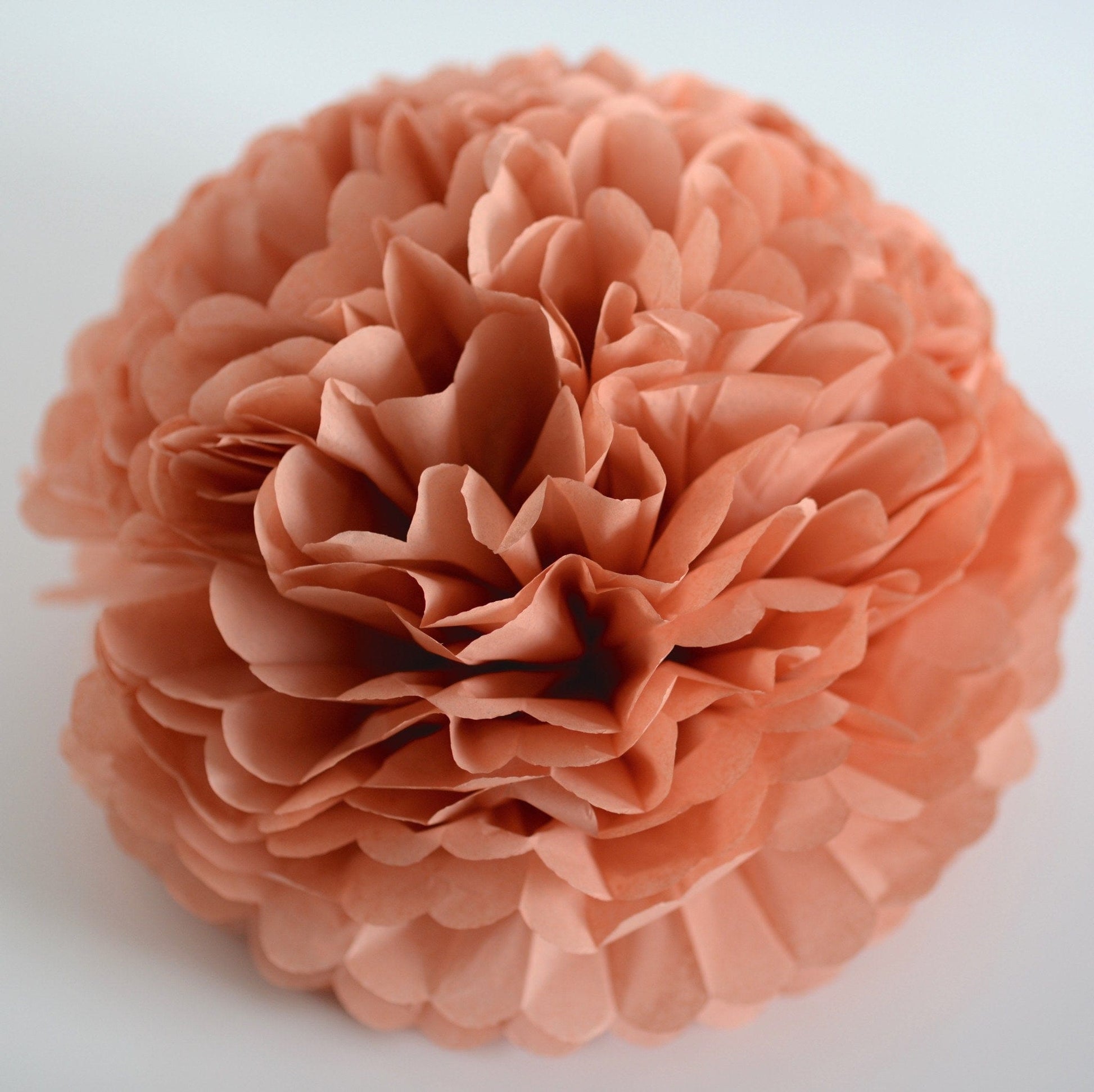 Terracotta tissue paper pom pom - Decopompoms