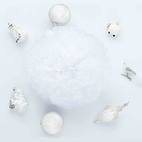 White tissue paper pom pom - Decopompoms