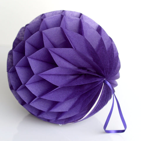 Purple paper honeycomb - hanging party decorations - Decopompoms