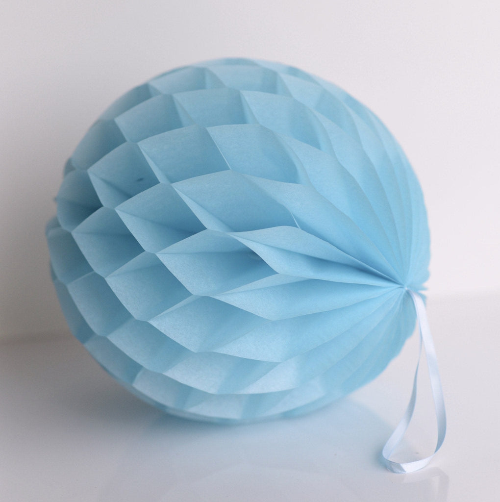 Sky blue paper honeycomb - hanging party decorations - Decopompoms