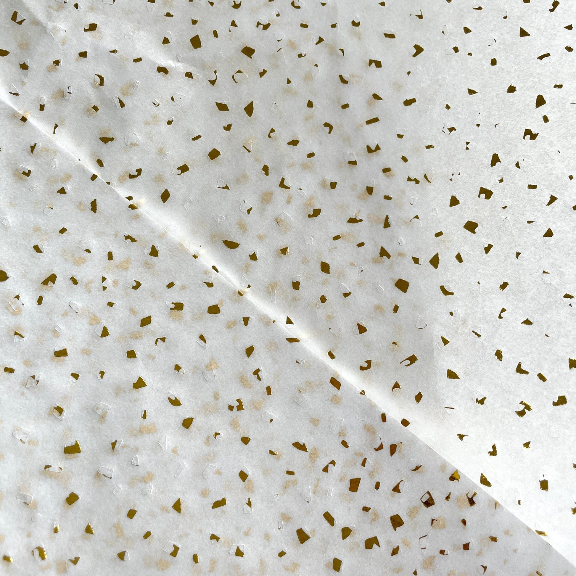Gold reflections tissue paper 70x50cm - 10 sheets -20” x 30” - Decopompoms