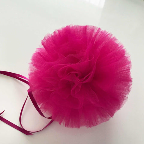 Fuschia tulle pom pom - Decopompoms