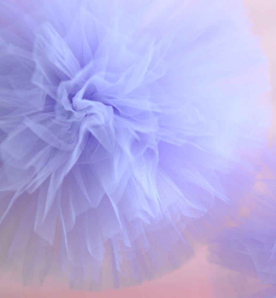 Lilac tulle pom pom - Decopompoms