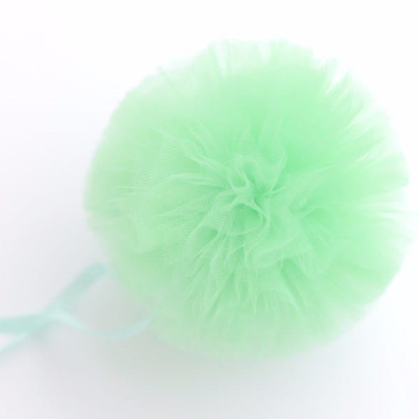 Mint tulle pom pom - Decopompoms